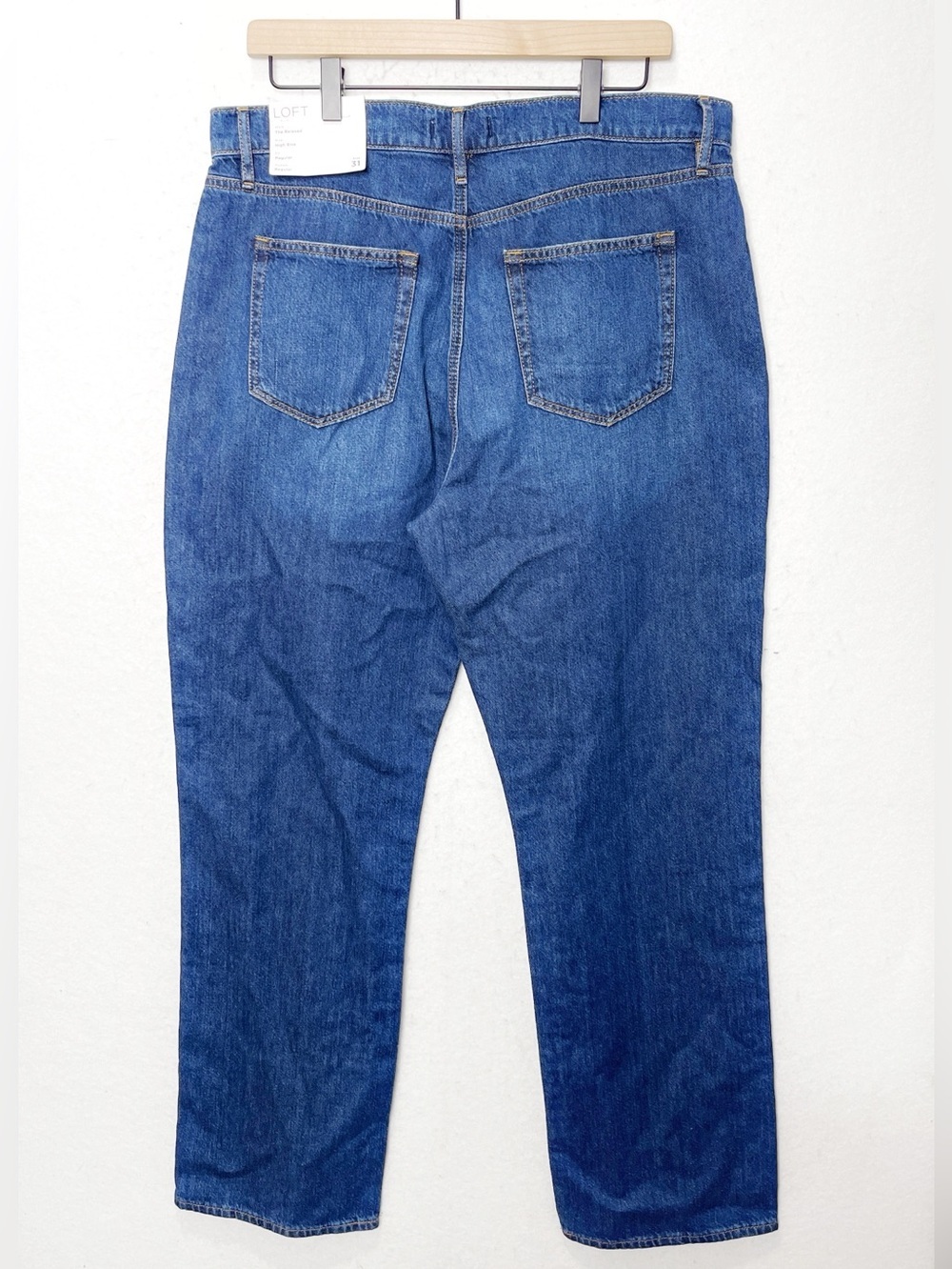 LOFT Relaxed High Rise Waist Regular Fit Denim Jeans Coastal Grandma 100% Cotton - Picture 4 of 8